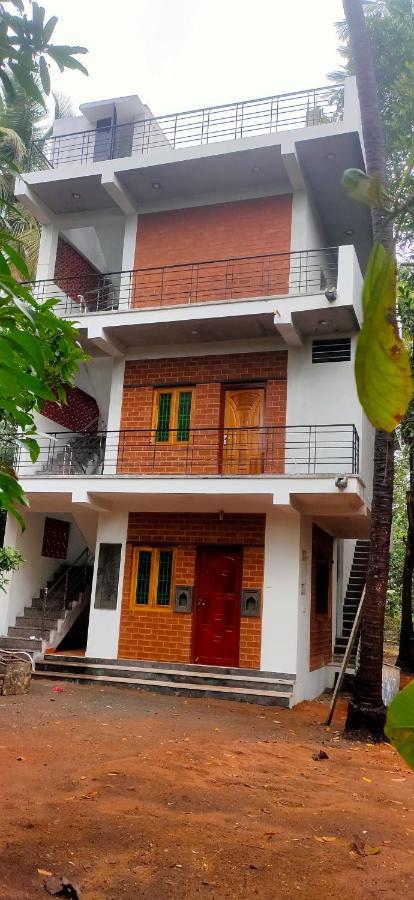 Evergreen Paradise Pondicherry Quarto foto